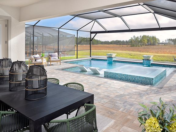 Outside Living - Key Largo II at Two Rivers