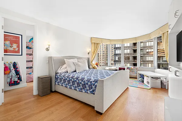 Sold by Corcoran | media 26