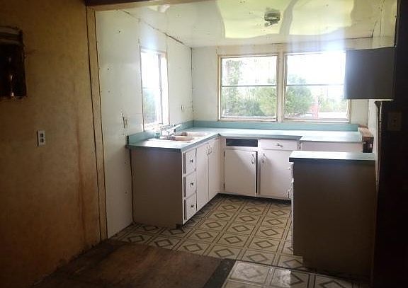3rd image of 2518 118th St