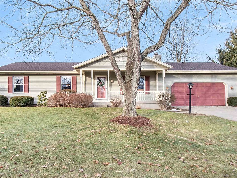1st image of 54343 Pleasant Valley Dr