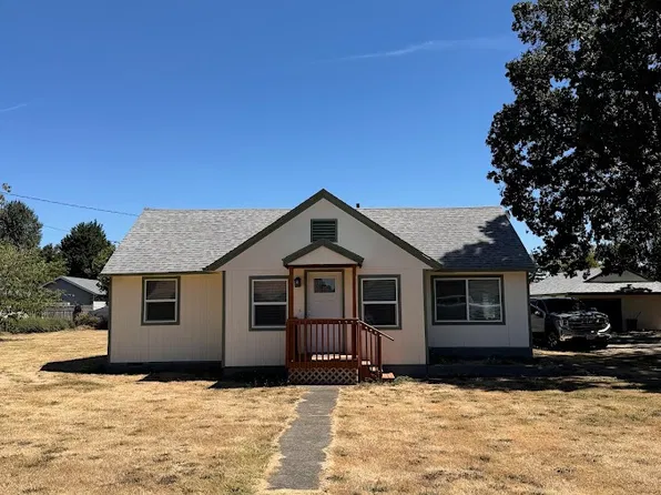 3859 Fisher Rd NE, Salem, OR 97305