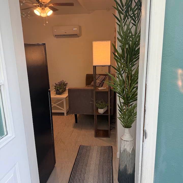 Enterance into the home.