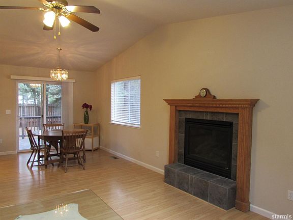 3rd image of 1170 Tokochi St