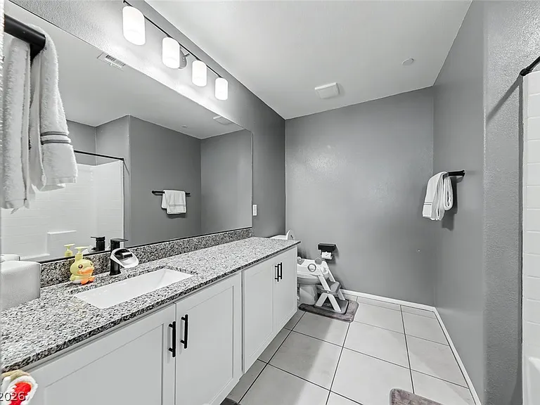 10634 Sariah Skye Ave — Photo 32