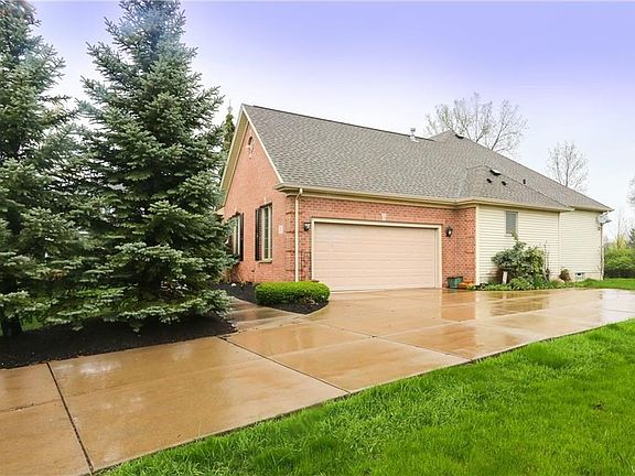 2nd image of 169 Promenade Ln