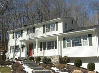 47 Pierrepont Dr, Ridgefield, CT 06877