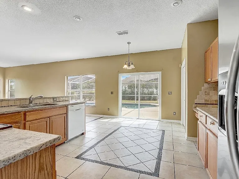 112 Ivybrook Ct — Photo 17