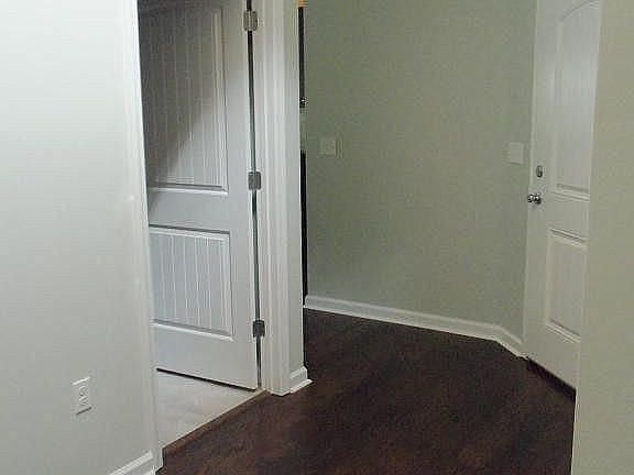 5th image of 617 Cypress Dr