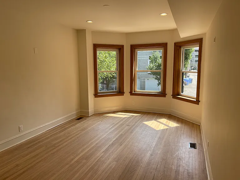 2210 W Ohio St #2 — Photo 1