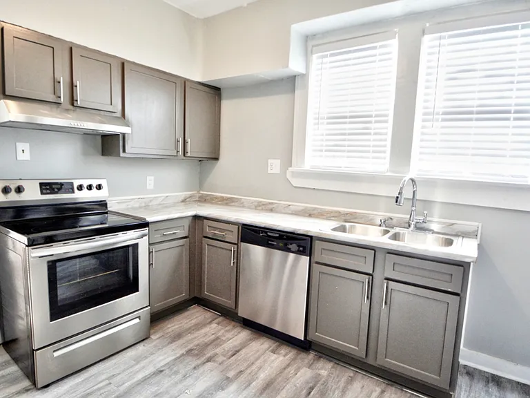 2384 Forrest Ave #D — Photo 13