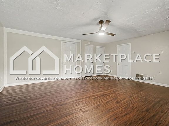 3rd image of 1488 Devon Mill Way #B