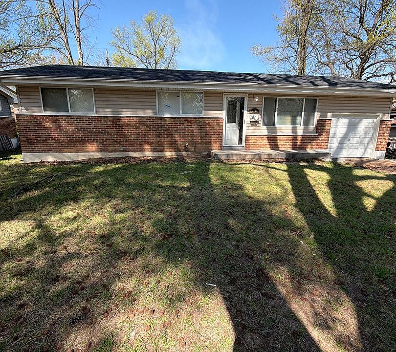 1st image of 9723 Portage Dr