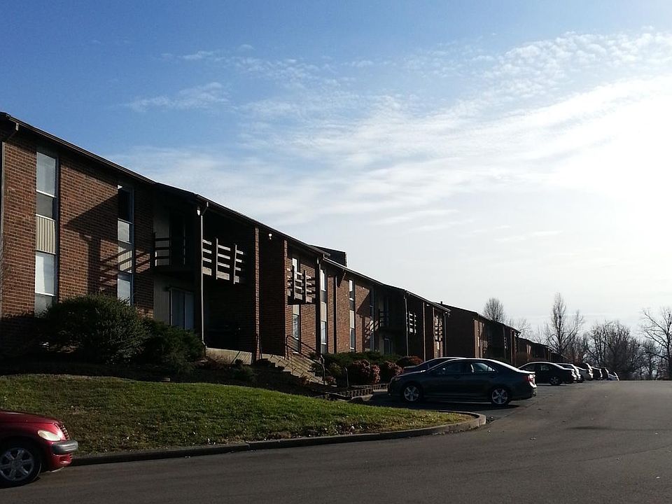 1st image of 150 Hickory Dr