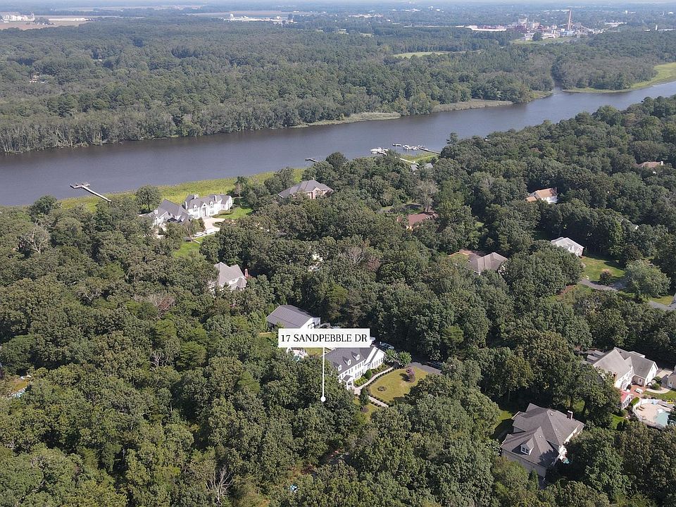 1st image of 17 Sand Pebble Dr