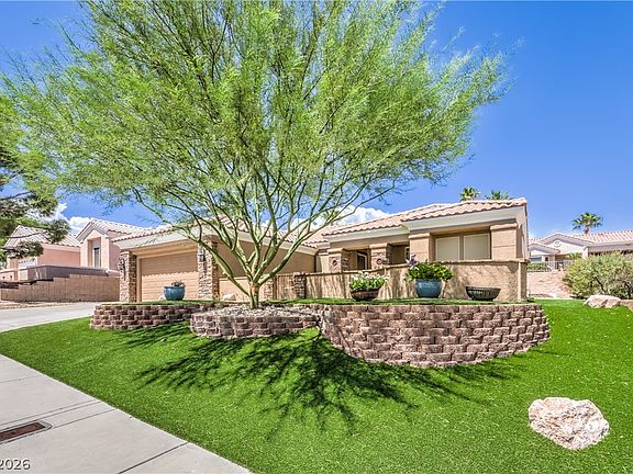 3rd image of 10832 Clarion Ln