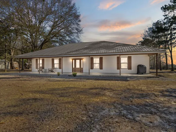 157 Pickitt Rd, Anacoco, LA 71403