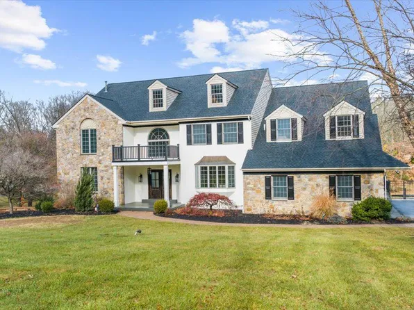 4205 Goshen Rd, Newtown Square, PA 19073