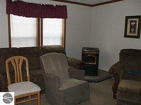 2nd image of 3428 Richardson Ln