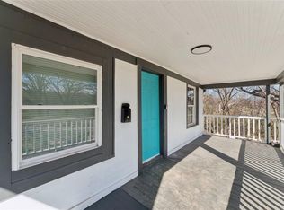 5822 Agnes Ave, Kansas City, MO 64130