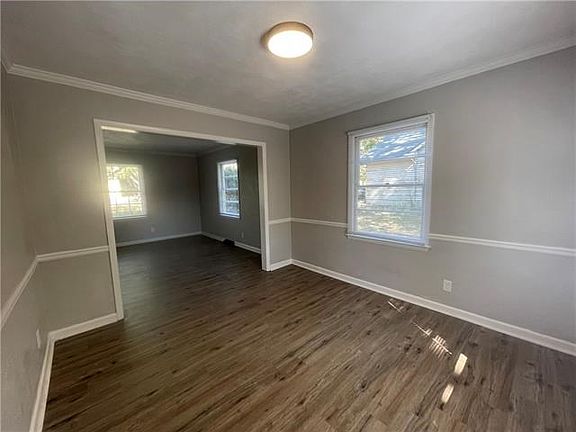 4th image of 8913 E 51st Ter