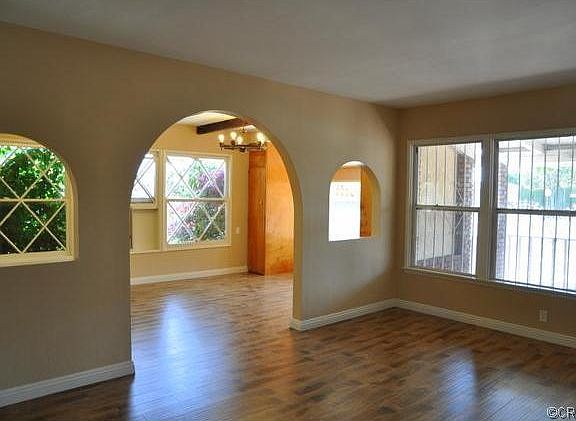 3rd image of 1456 Merced Ave