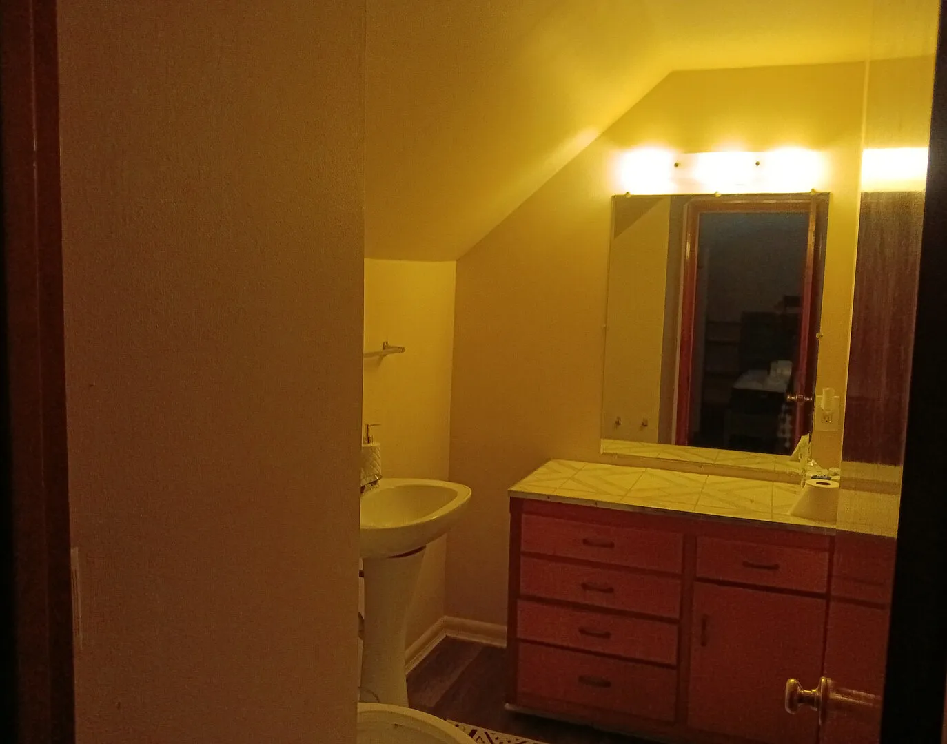 Single family Home — Photo 1