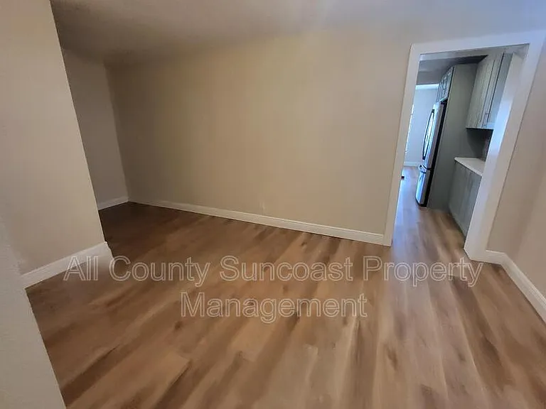 2444 14th Ave S — Photo 10