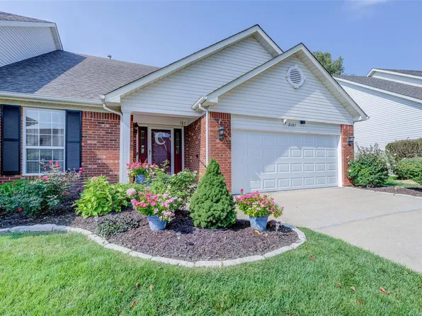 2157 McGregor Cir, Dardenne Prairie, MO 63368