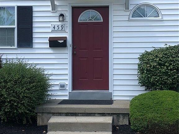 2nd image of 459 3rd Ave
