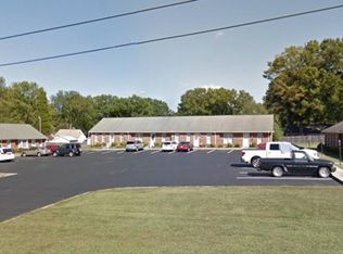 326 Cedar St #J, Eden, NC 27288