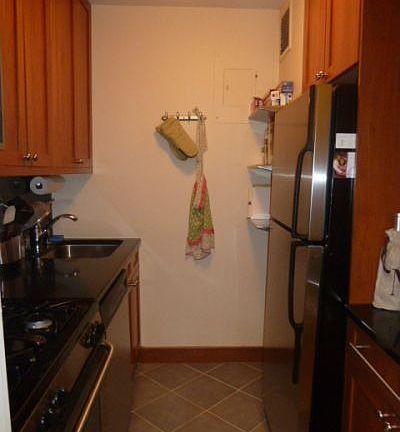 2nd image of 245 E 54th St APT 5G