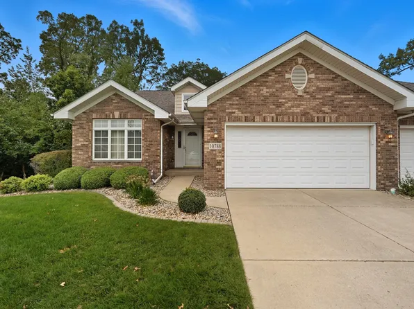 10788 Knickerbocker Ct, Saint John, IN 46373
