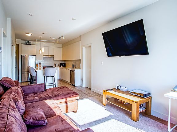 4th image of 7809 209th St #312