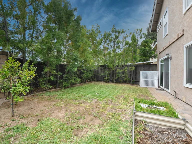 283 Heathcliff Pl — Photo 21