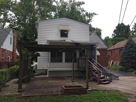 5th image of 318 Louisa Ave