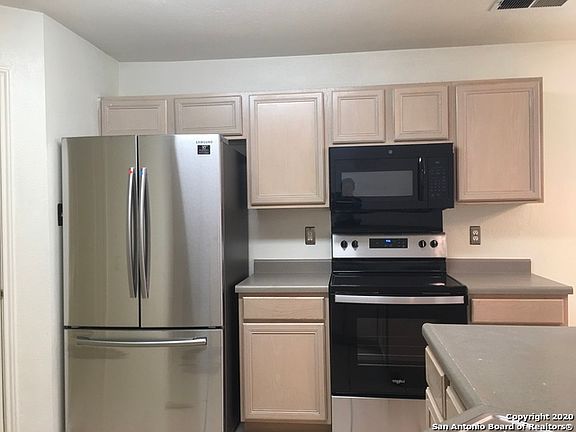 5th image of 6927 Grapevine Lk