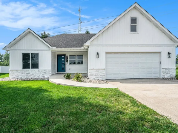 930 Ridgeview Dr, Goshen, IN 46526