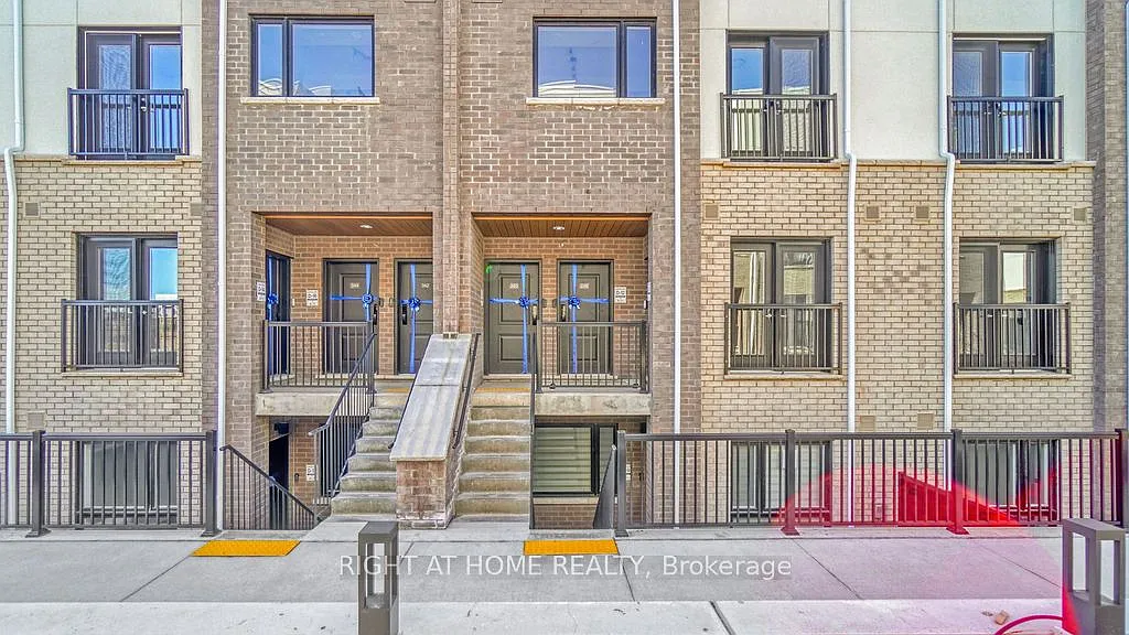 2 bed, $2,900 — Photo 2