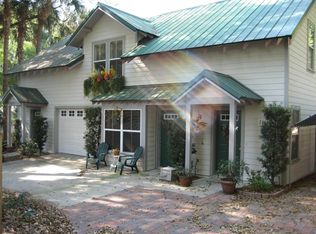 227 E 9th Ave, Mount Dora, FL 32757