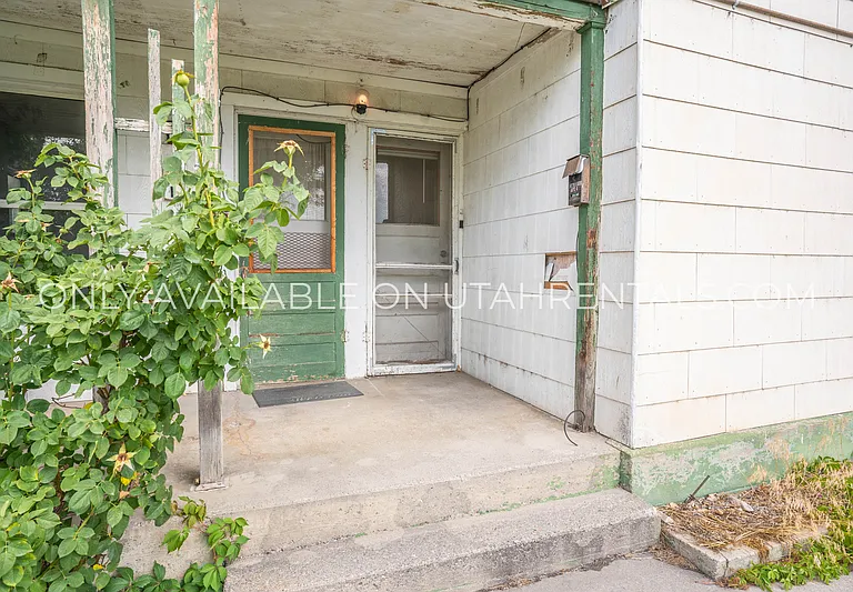167 N 100th St E #A — Photo 3