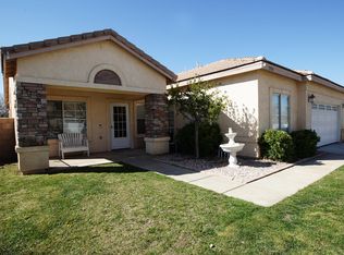 3330 Racquet Ln, Palmdale, CA 93551