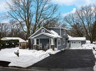 387 Black Oak Ridge Rd, Wayne, NJ 07470