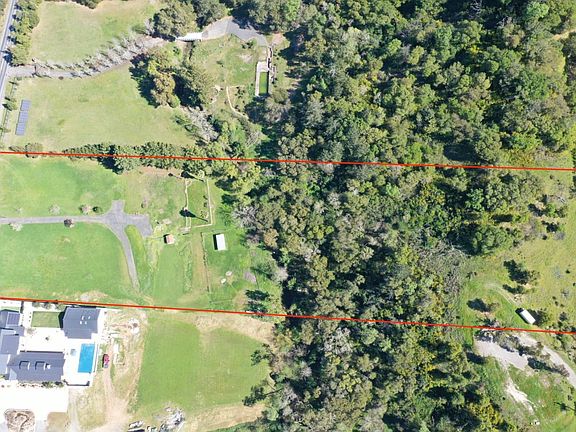 2nd image of 1360 NE Riebli Road