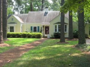 1507 Pinecrest Rd, Rocky Mount, NC 27803