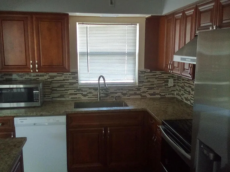 6839 Oakdale Dr — Photo 16
