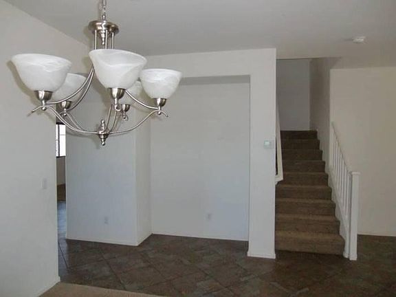 4th image of 938 E Sourwood Dr
