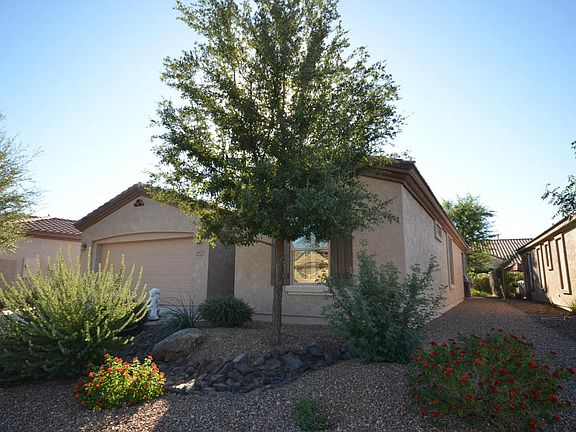 5th image of 4427 E Carob Dr