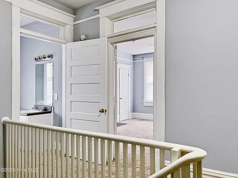 325 Ellis St #B — Photo 6