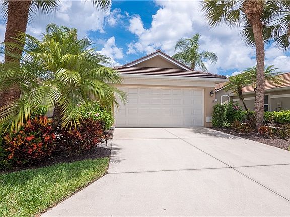2nd image of 8133 Woodridge Pointe Dr