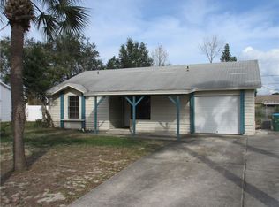 985 Treadway Dr, Deltona, FL 32738